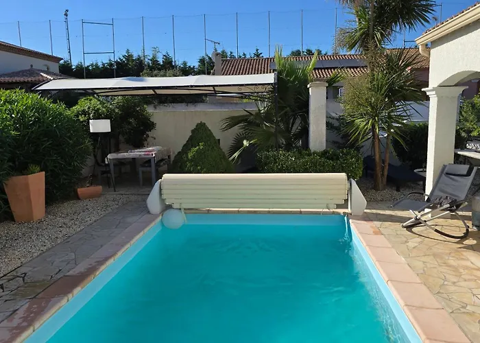 Lieblingshaus mit beheizten Privatpool und Ladesäule