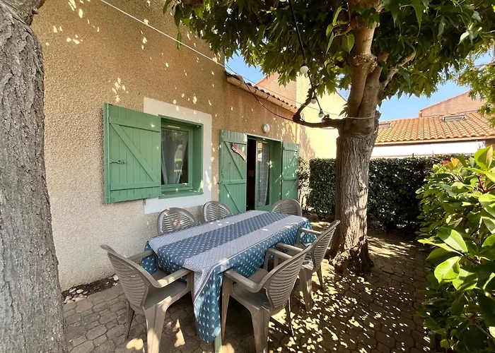 300M De La Plage, Adorable Maison Sud 2 Chambres 5 Couchages Terrasse Ombragee Parking Lrhp14