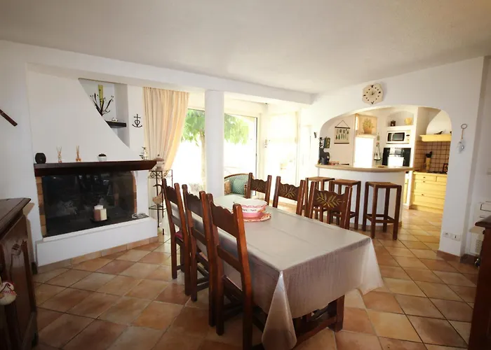 Bel Appartement Climatise De Plain Pied 80M De La Mer, Wifi, Grand Sejour 2 Chambres Belle Terrasse Lxrm3